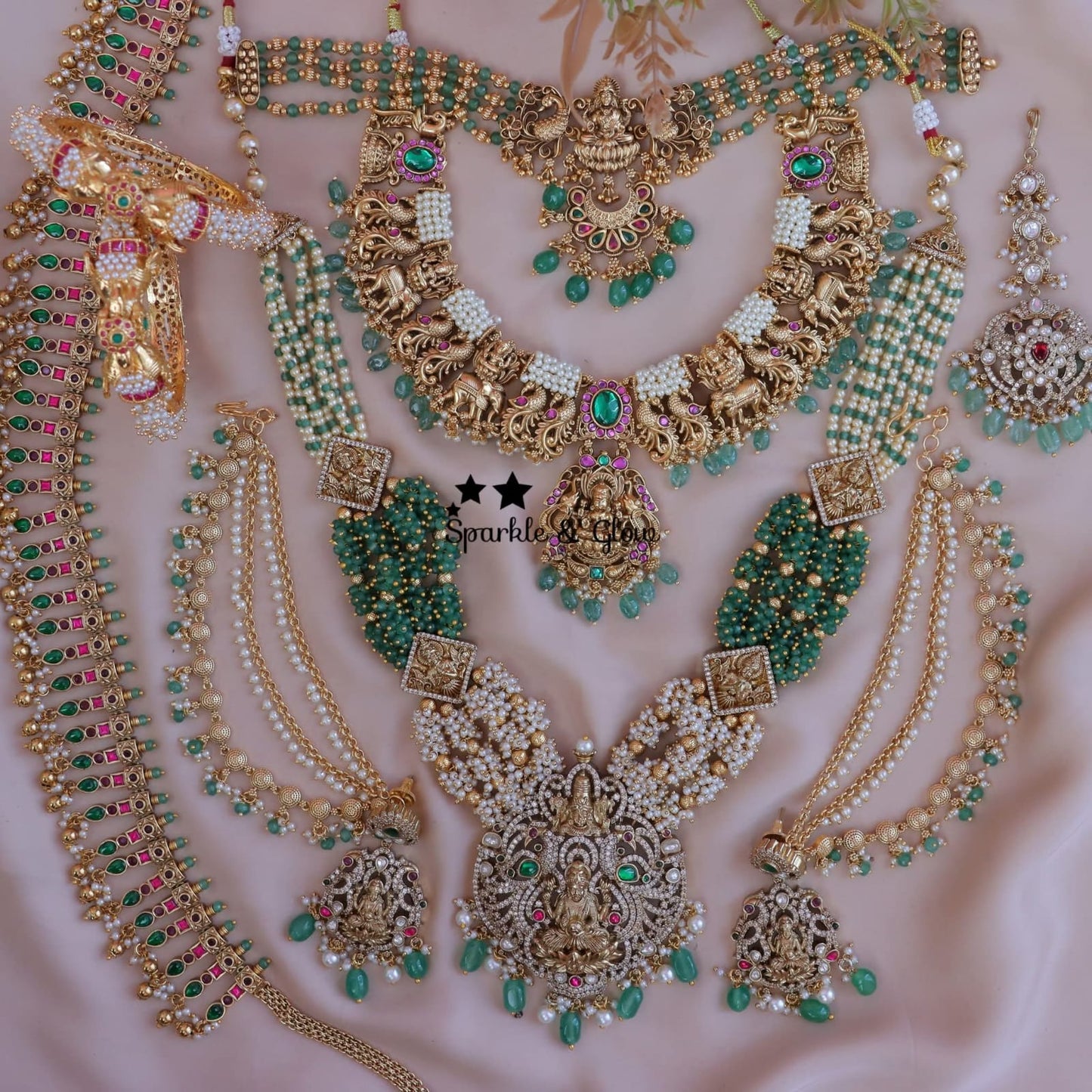 Super Sale Spark and Glow Jewellery Set